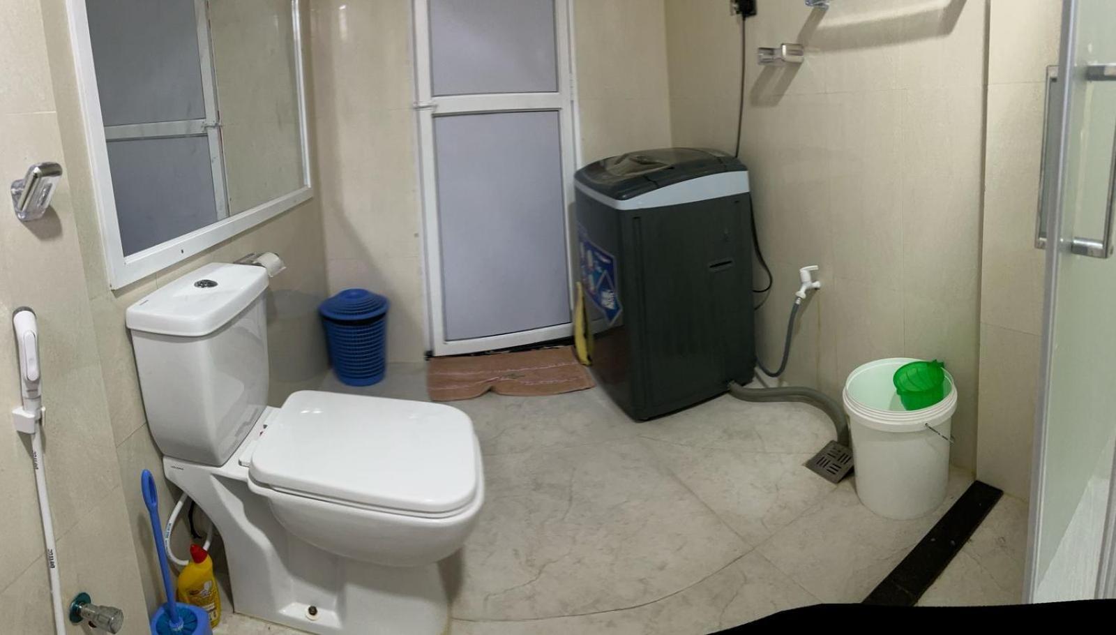 J & J Homestay Jaffna Eksteriør billede