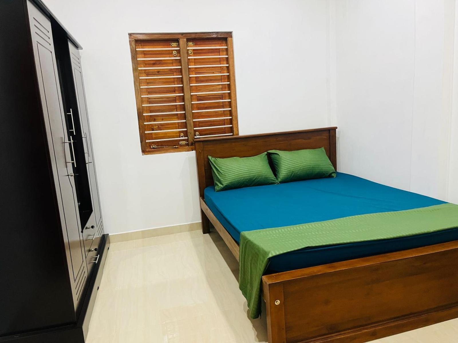 J & J Homestay Jaffna Eksteriør billede